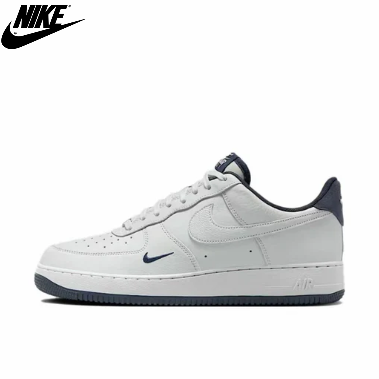 2026 Minimalistiska Klassiska Sneakers || Utförsäljning