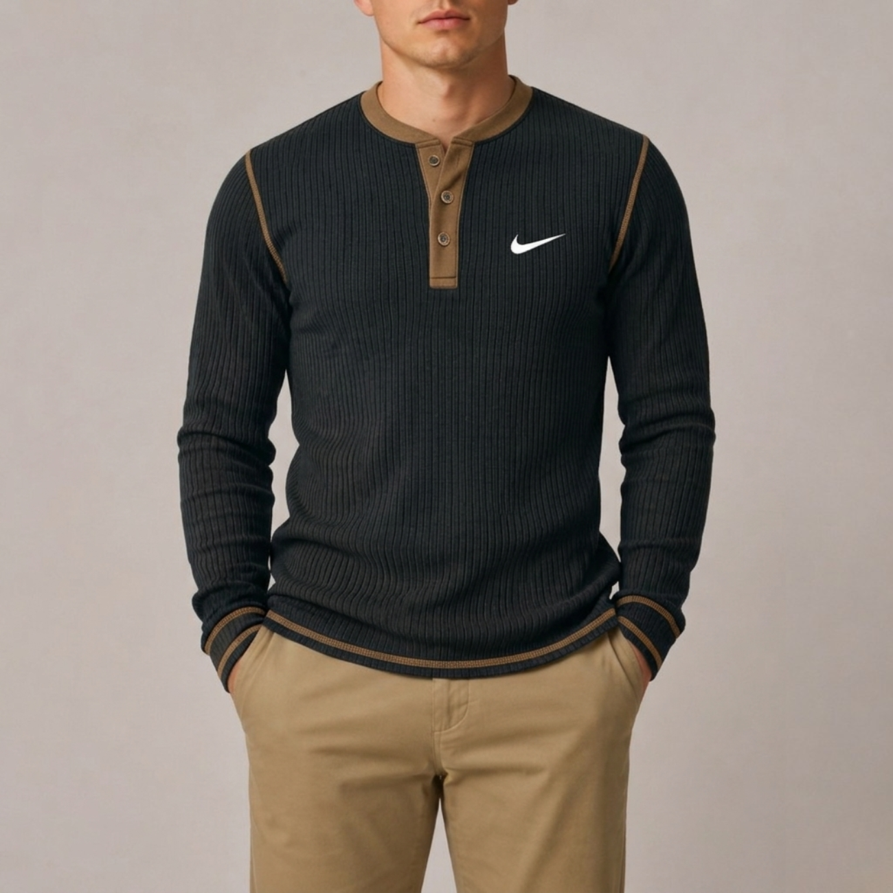 Ribbstickad Henley - Utförsäljning