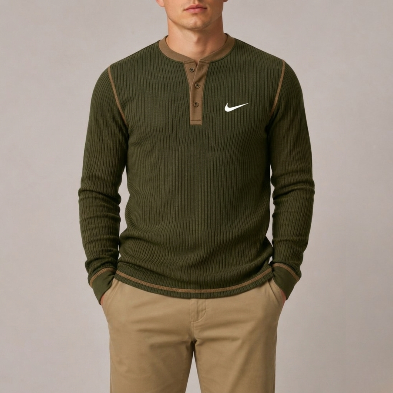 Ribbstickad Henley - Utförsäljning