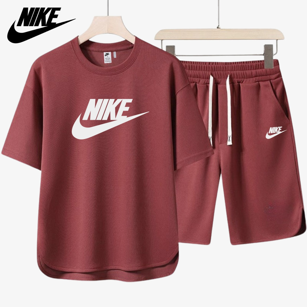 Avslappnad Herroutfit || T-shirt och Shorts