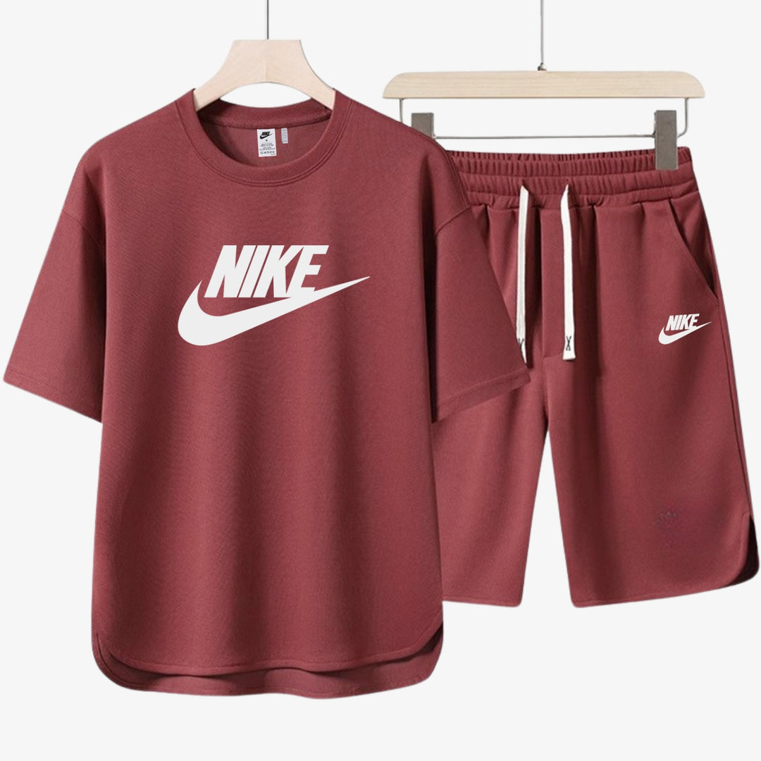 Avslappnad Herroutfit - T-shirt och Shorts
