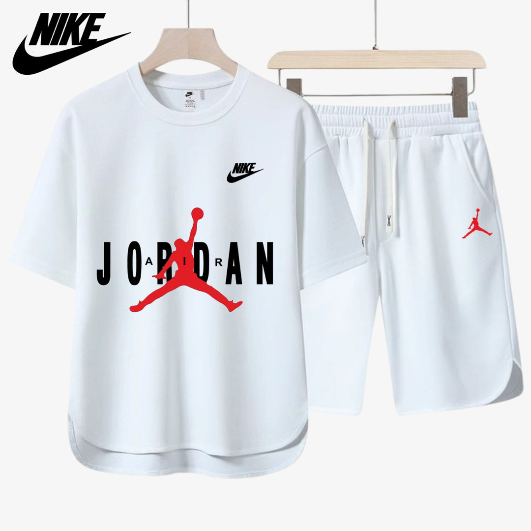 Avslappnad Herroutfit || T-shirt och Shorts
