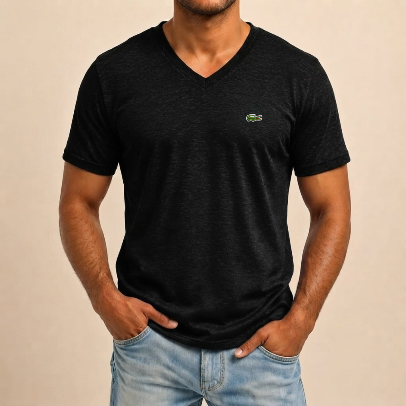 Bas V-ringad T-shirt - Utförsäljning