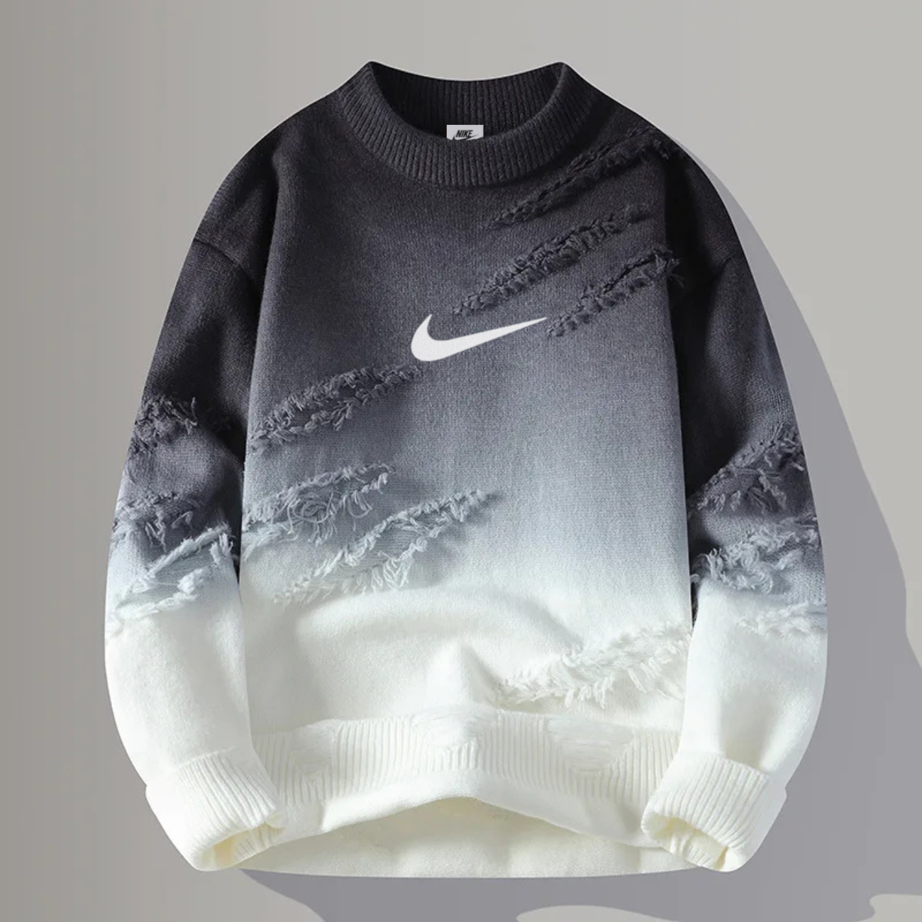 2026 Urban Fade Distressed Tröja - Utrensningsförsäljning