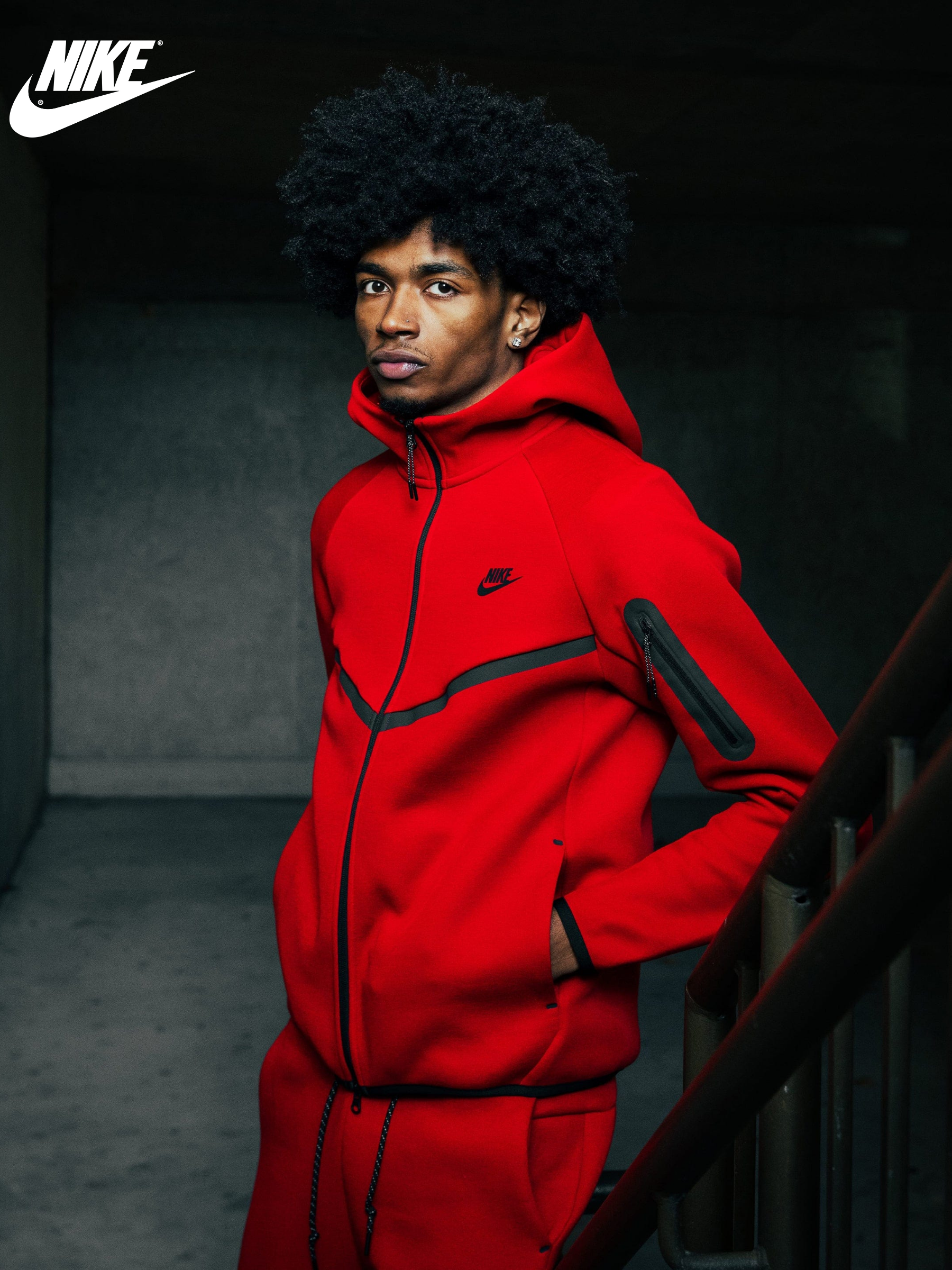Mångsidig Zip-Up Hoodie || Rea