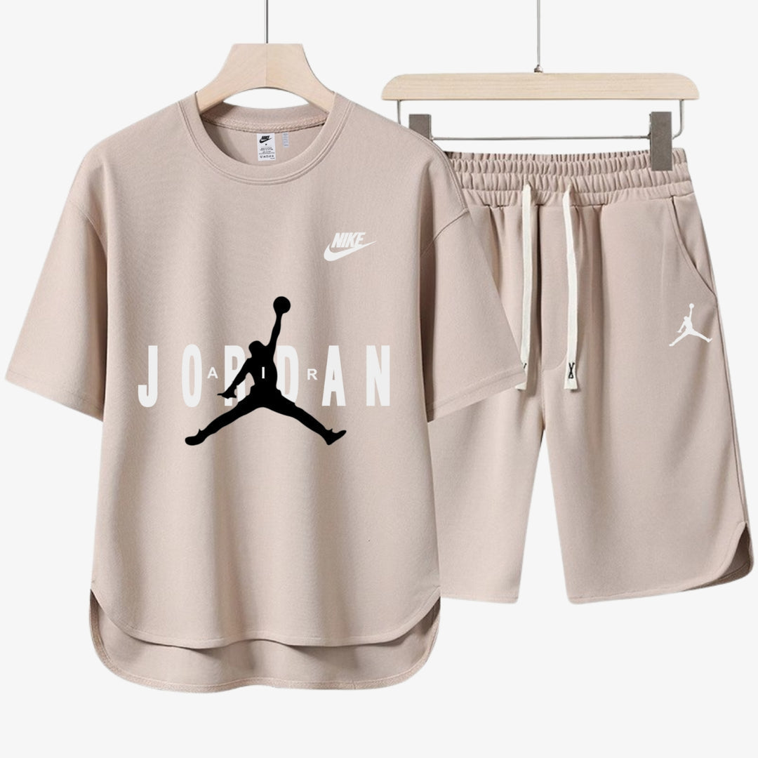 Avslappnad Herroutfit - T-shirt och Shorts
