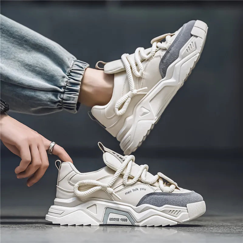 Rocco lädersneakers med lågt skaft