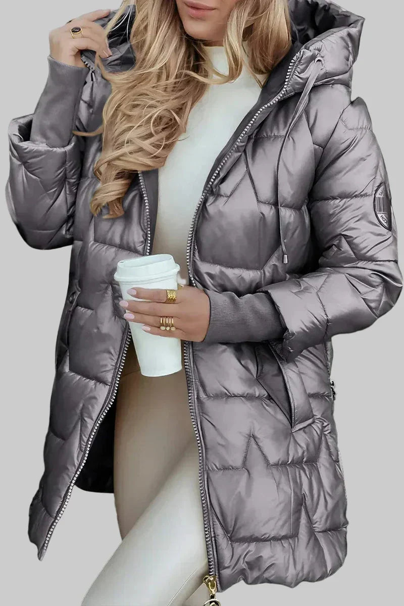 Amy | Elegant vinterrock med huva